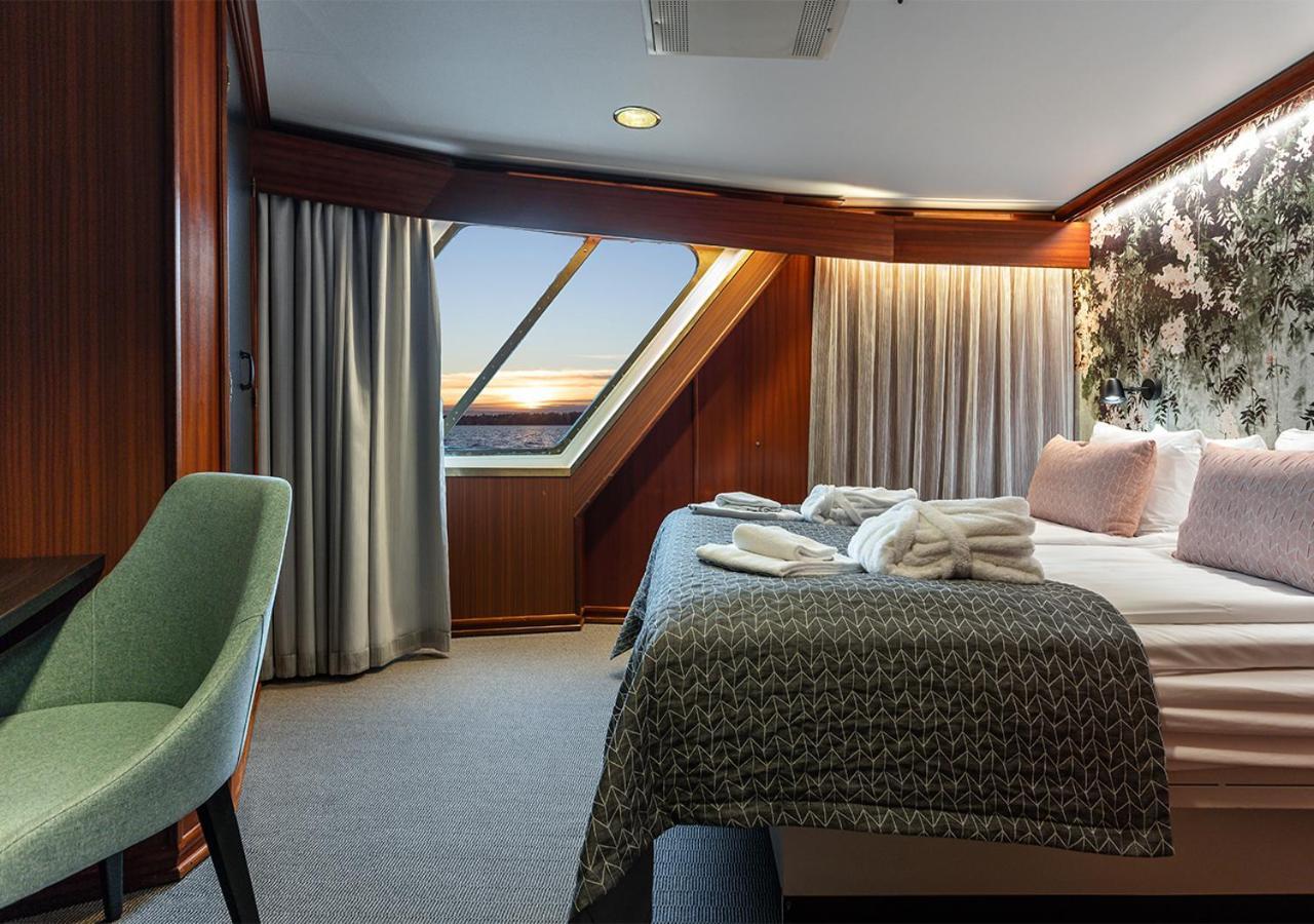 Hotel Viking Line Ferry Gabriella - 2-Night Cruise Stockholm-Helsinki-Stockholm Pokoj fotografie